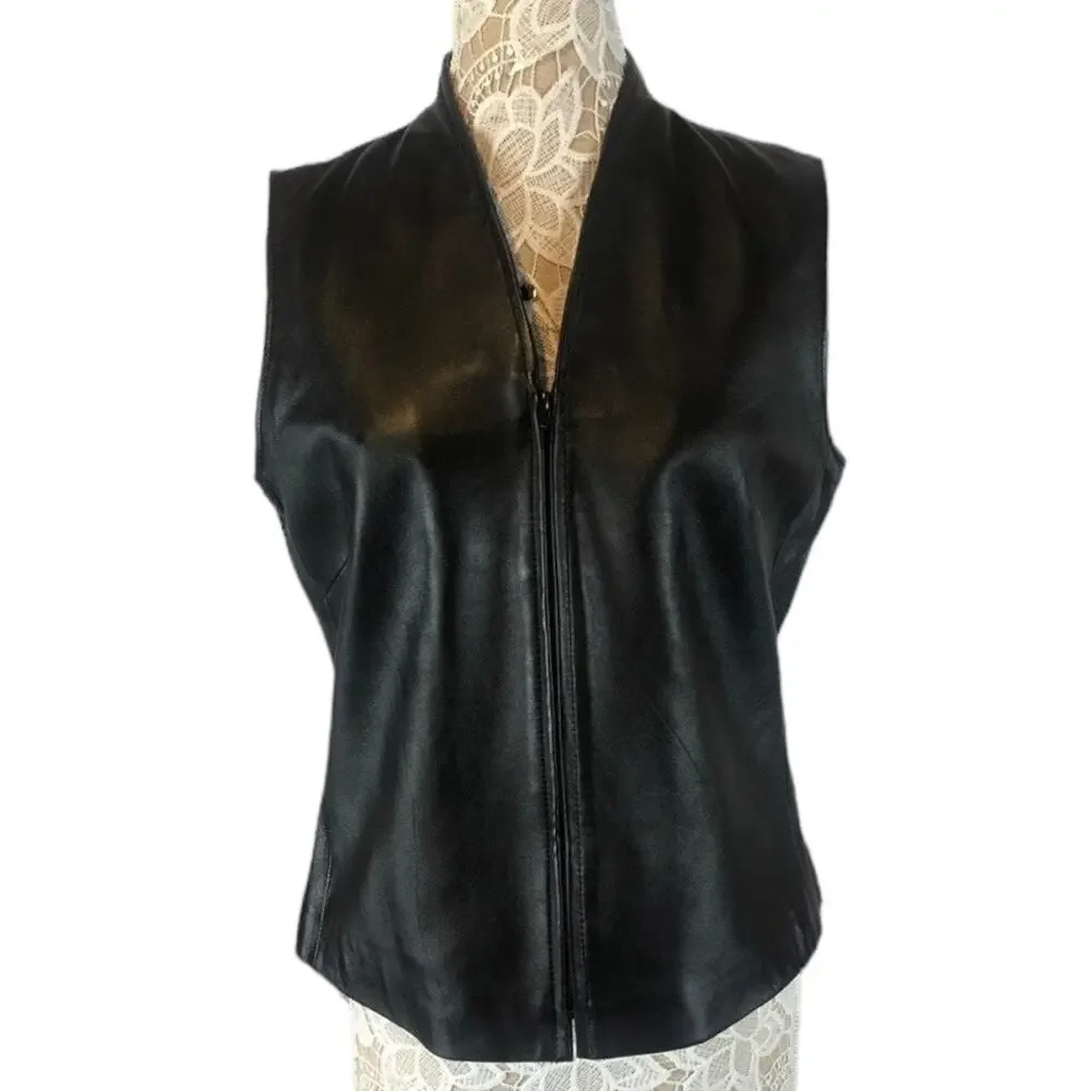 Vintage Mixit lambskin black leather lined V neck vest, zipper closing size 12T